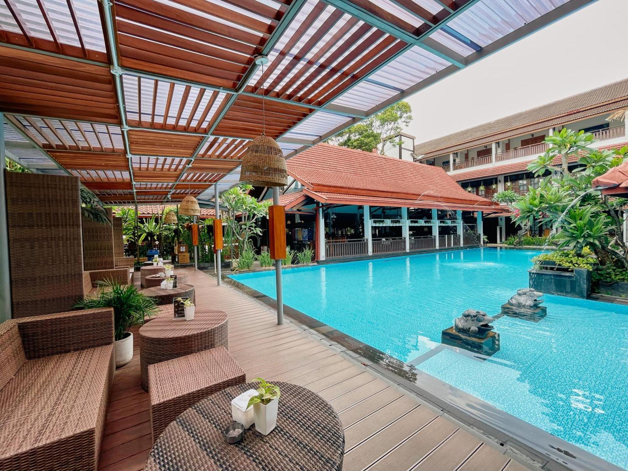 Paku Mas Hotel Maguwo Exterior photo